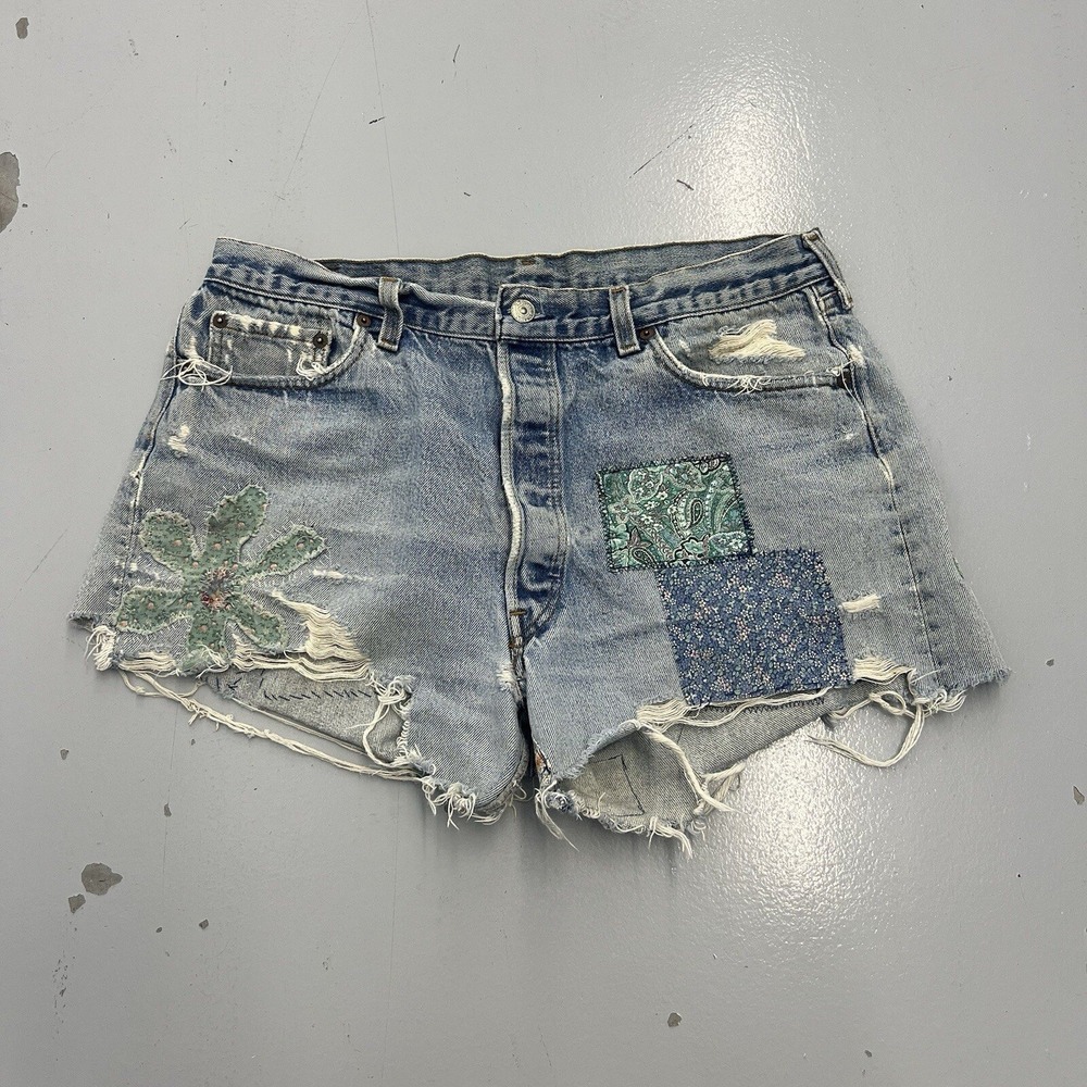 VTG 90s Levis 501 Jeans Distressed Patchwork Cut Off Jorts Womens 34 Light Wash